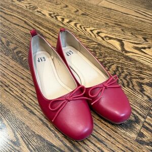 GAP Women's Red Ballet Flats